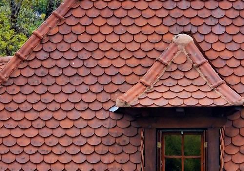 Renov15 - Travaux de couverture, rénovation de toiture, traitement de charpente